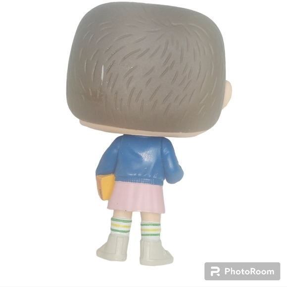 Funko Pop Eleven and‎ Stranger Things book - Picture 3 of 5